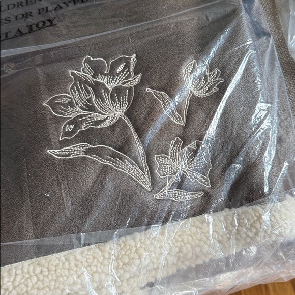 NWT$218 DRIFTWOOD Silas Faux Leather Shearling Floral Embroidery Brown Jacket XL - Picture 13 of 13